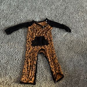 Kyte Baby BAMBOO leopard romper